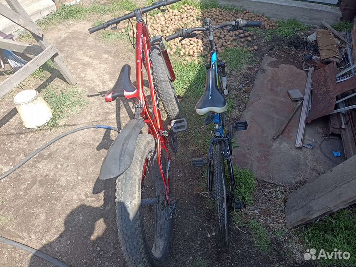 Велосипеды и музыкальная станция