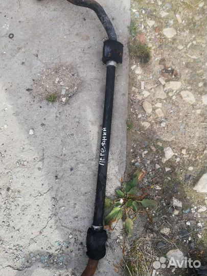 Стабилизатор передний Тойота Раф 4