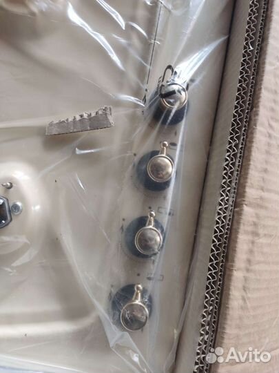 Газовая варочная панель 4 конфорки gefest новая