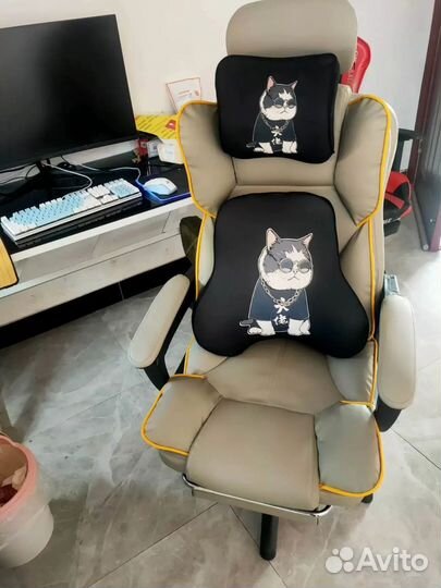 Удобное компьютерное кресло