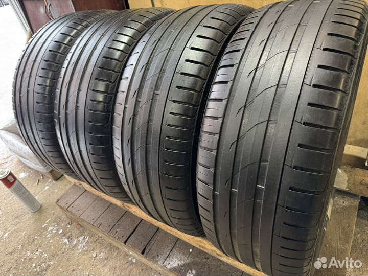 Nokian Tyres Hakka Black SUV 275/55 R20