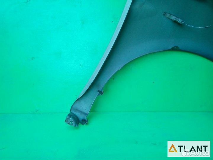 Крыло переднее левое toyota camry