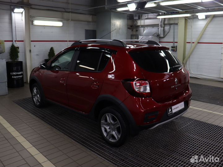 Renault Sandero Stepway 1.6 AT, 2021, 63 000 км