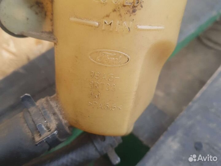 Трубки гура с бачком Ford focus 1 1998-2004