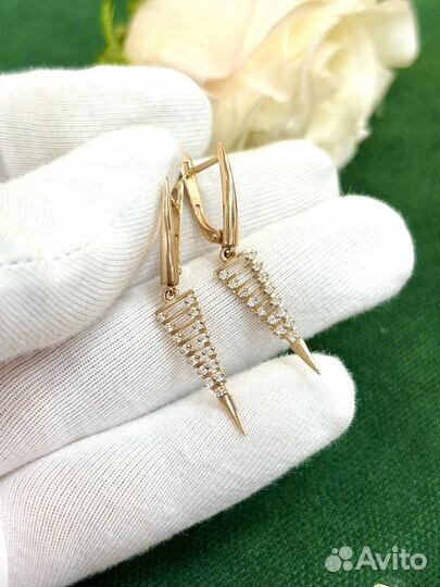 Золотые серьги 585 пробы