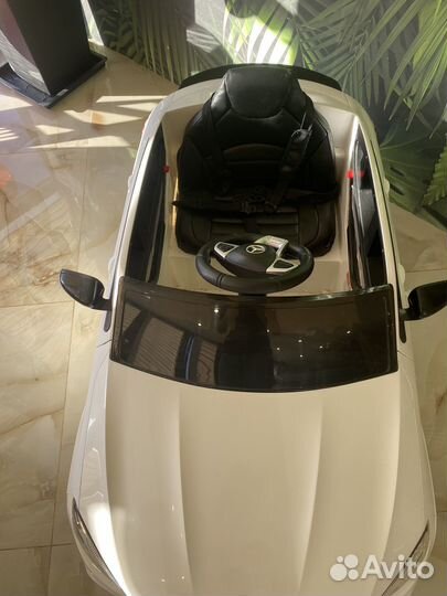 Детский электромобиль