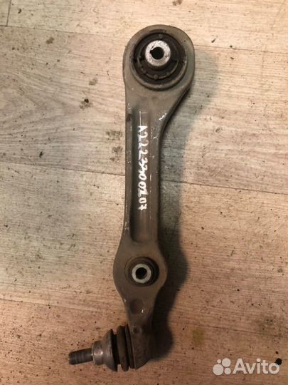 Рычаг подвески справа спереди Mercedes S-Class