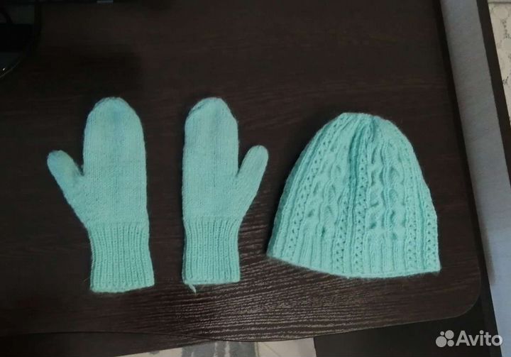 Зимний комплект шапка, варежки и шарф-снуд