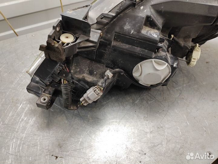 Фара правая Lexus LS600H, LS600HL