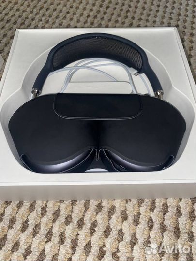 Airpods max space grey