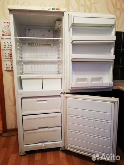 Холодильник 