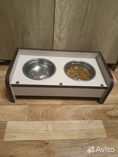 Кормушка для животных