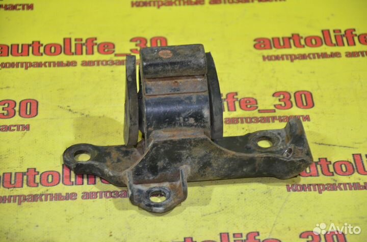 Подушка двигателя левая Toyota Carina ED ST202