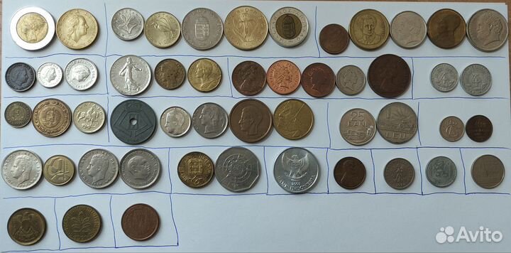 Коллекция монет 51 шт 21 страны