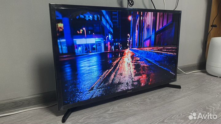 Телевизор samsung