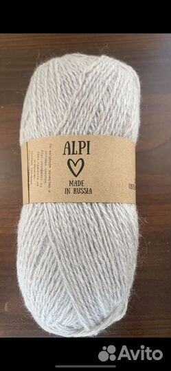 Вязанные вещи ручной работы