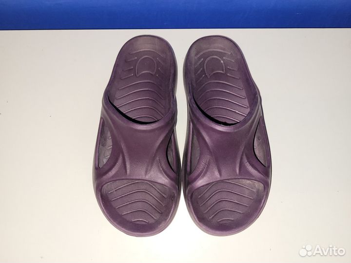 Детские пляжные шлёпки и сланцы, разных размеров