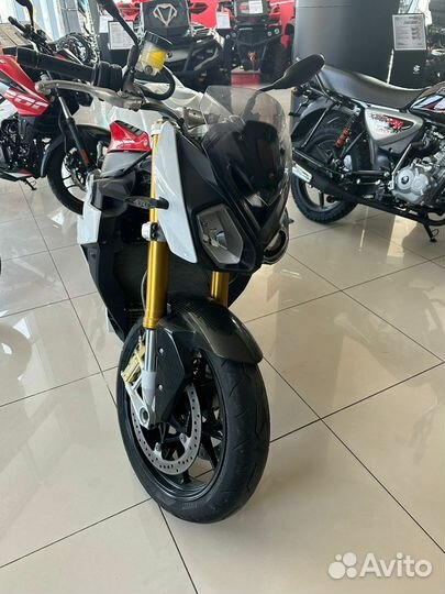 BMW s1000r