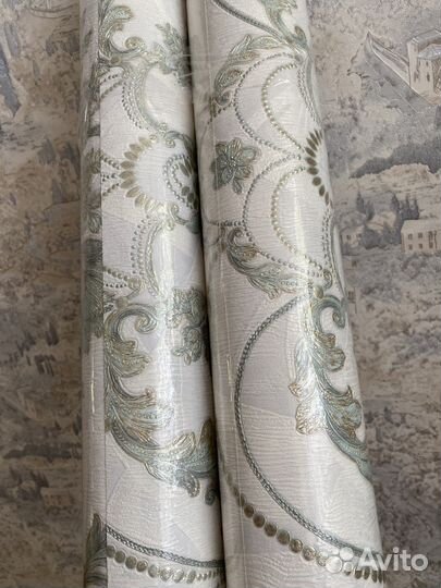 Рулонные обои, в наличии 5 рулонов