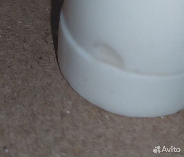 Фарфоровый проходной изолятор