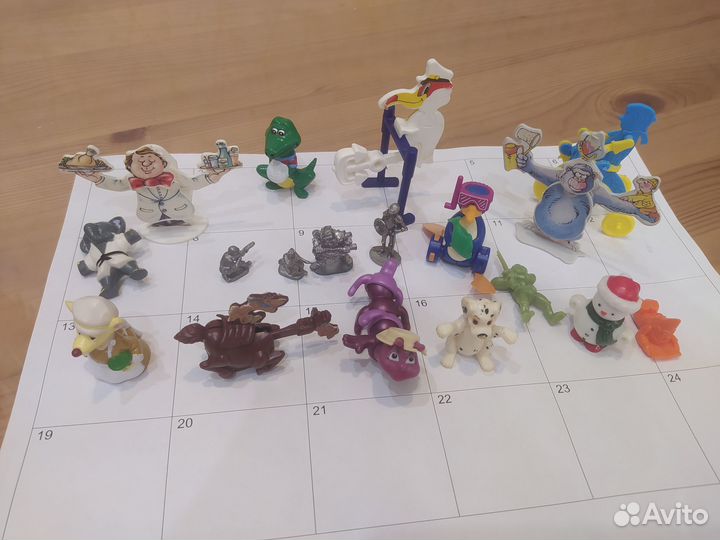 Игрушки из киндера 90х пакетом