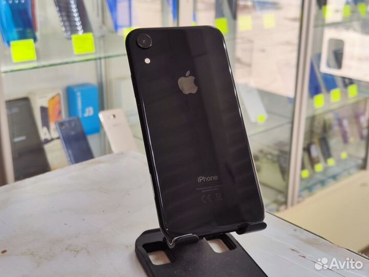 iPhone Xr, 64 ГБ