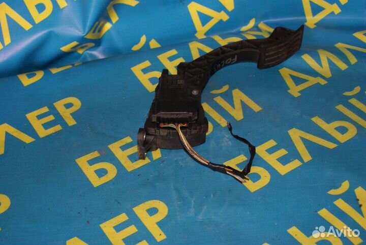 Педаль газа Ford Focus 2