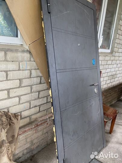 Дверь металлическая