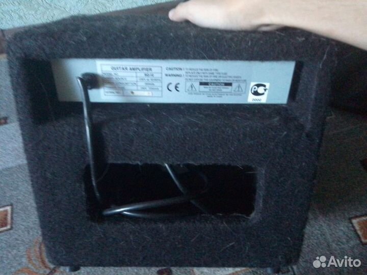 Гитарный комбоусилитель