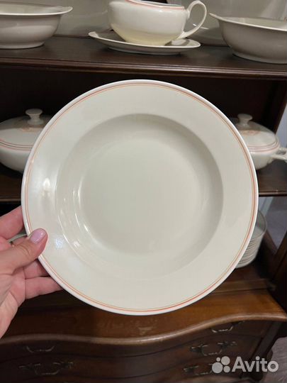 Старинный сервиз