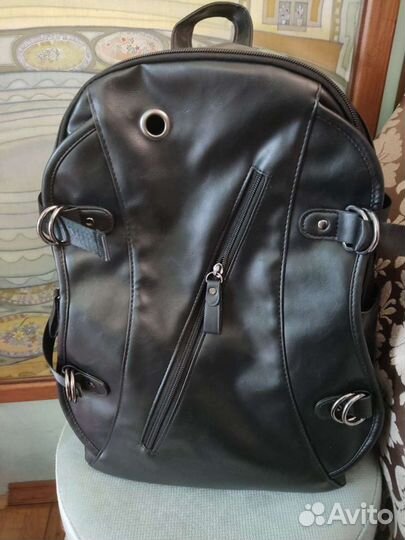 Рюкзак новый школьнику подростку 20 литров