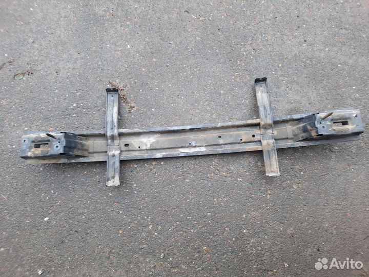 Усилитель/жёсткость бампера Hyundai Solaris