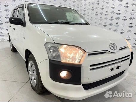 Комплект противотуманных фар Toyota Probox 14-20