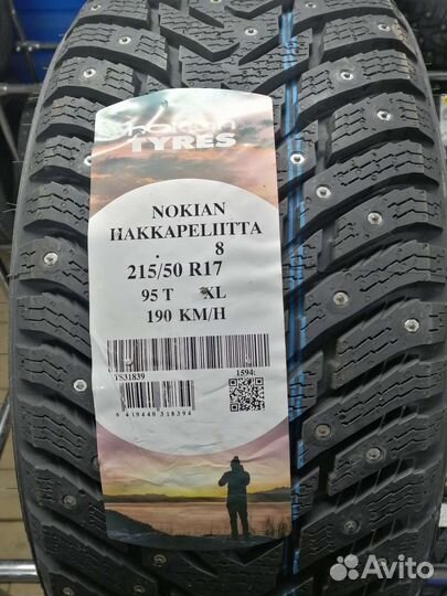 Nokian Tyres Hakkapeliitta 8 215/50 R17