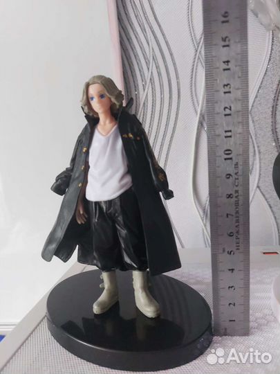 Аниме фигурка