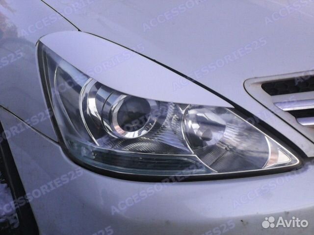 Реснички Toyota Allion 240 2005-2007г