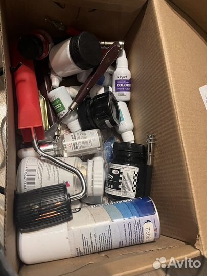 Художественные материалы