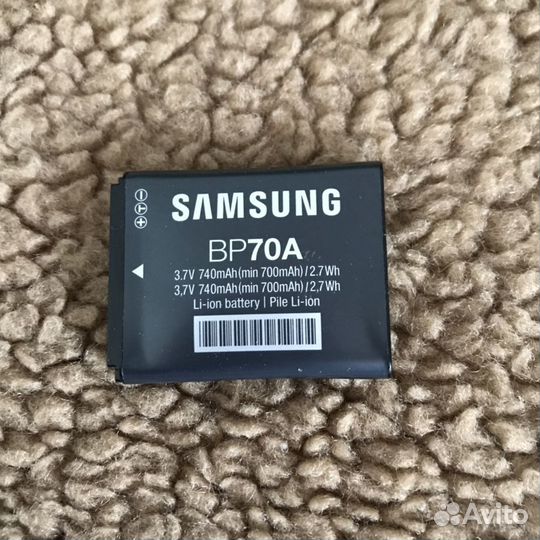 Компактный фотоаппарат