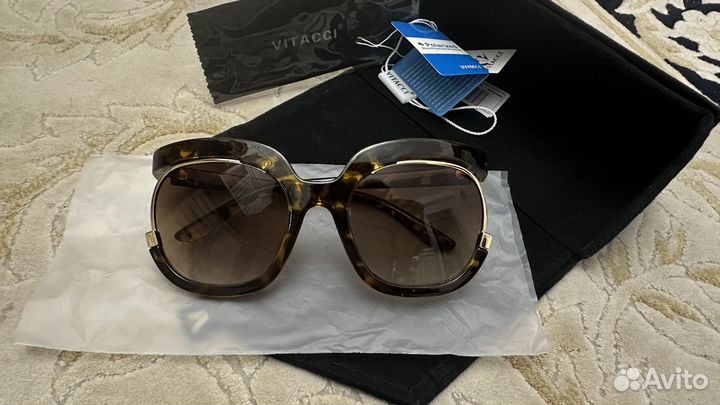 Солнцезащитные очки