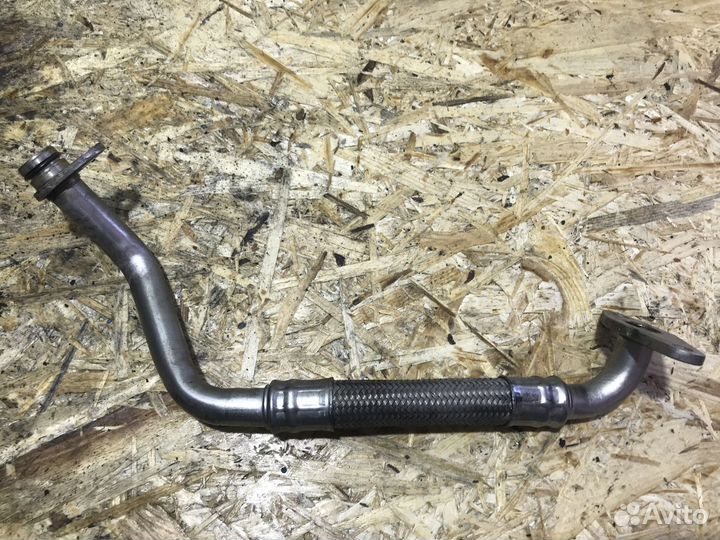 Трубка турбокомпрессора Volkswagen Jetta 6