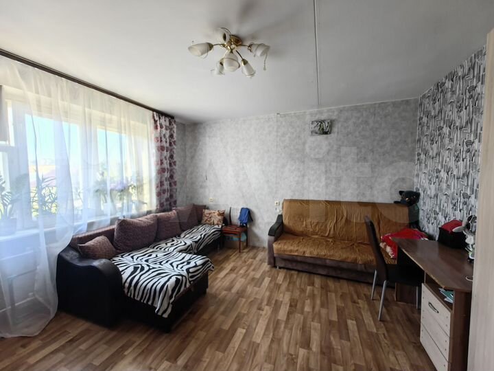 2-к. квартира, 58 м², 2/5 эт.