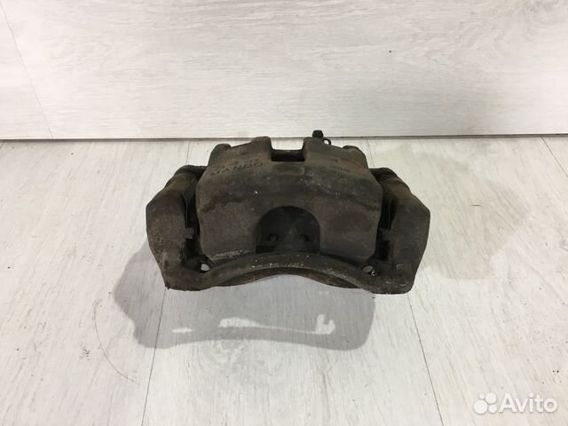 Суппорт передний KIA RIO 4 1.4 ат седан