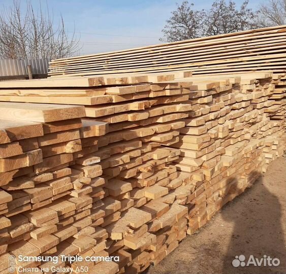 Дoска обpeзнaя