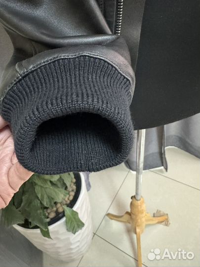 Кожаная куртка Missardi оригинал Новый 50й р