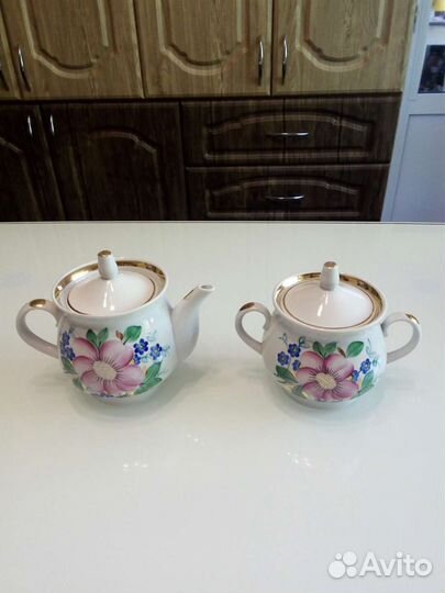 Сервиз чайный на 12 персон