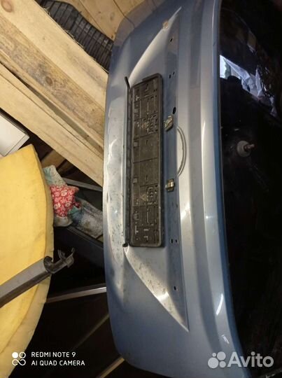 Ford focus 2 крышка багажника со стеклом