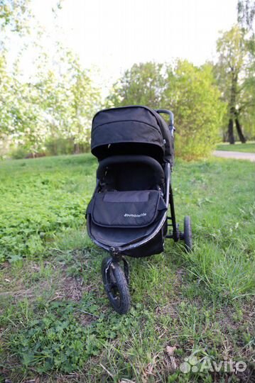 Прогулочная коляска bumbleride в полном комплекте