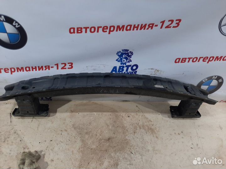 Усилитель бампера задний Mercedes Gla180 X156