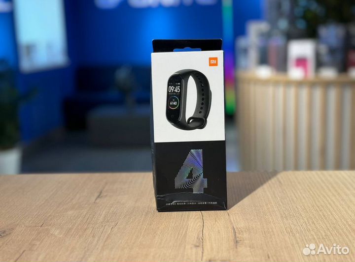 Фитнес браслет Xiaomi Mi Band 4