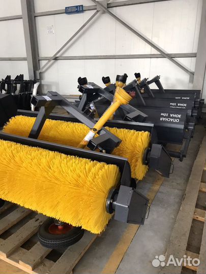 Щетка мк4.1 с усиленными колесами